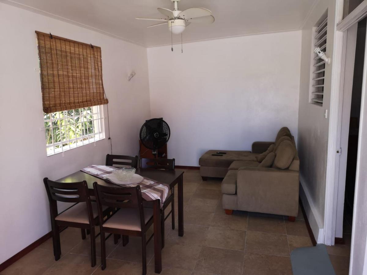 Ventnor House Apartments Bridgetown Extérieur photo