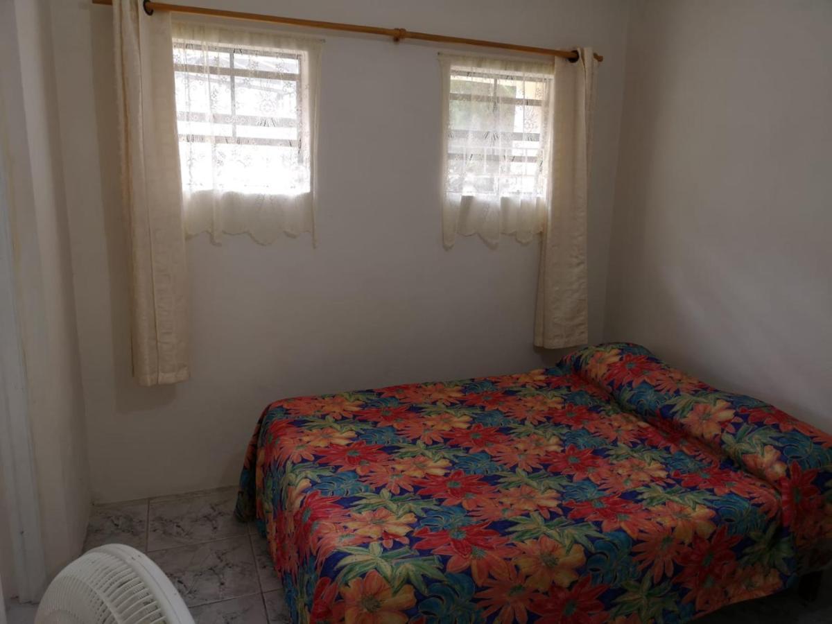 Ventnor House Apartments Bridgetown Extérieur photo
